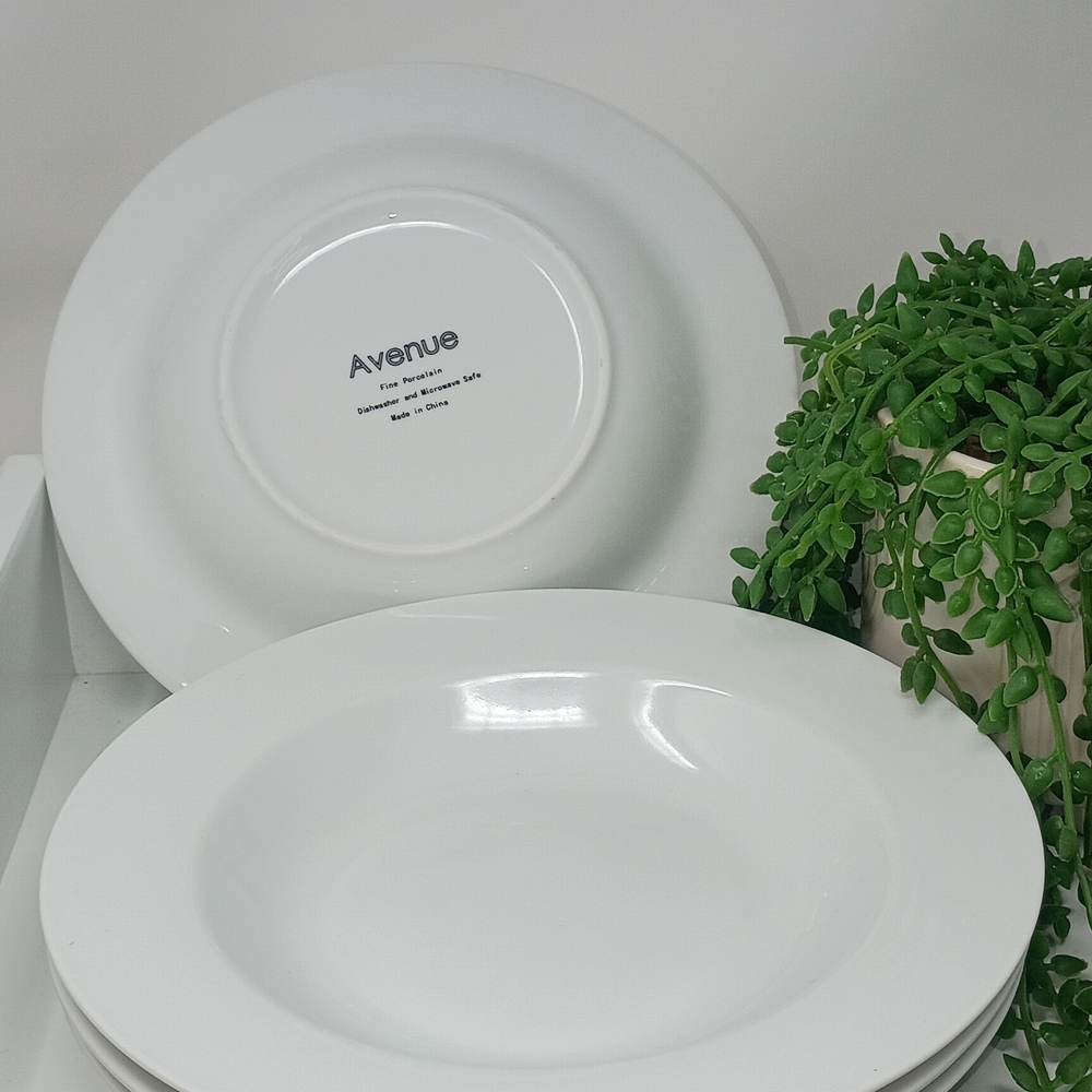 Avenue Classic White Dinnerware Set - Picture 4 of 4